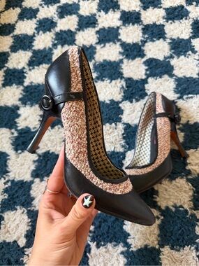 Y2k C Label Black and Pink Tweed Mary Jane Pumps